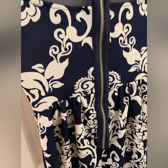 Women’s Cocktail Dress - Picture 3 of 4